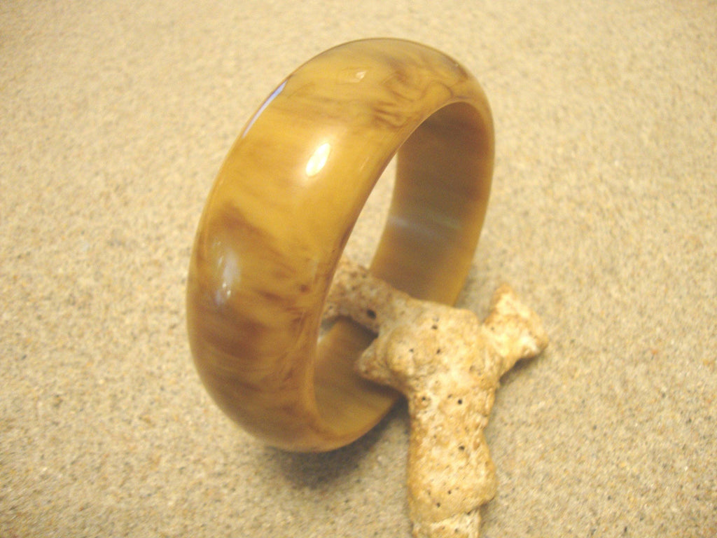 Vintage Marbled Bakelite Bracelet: Light Green, Cream & Brown