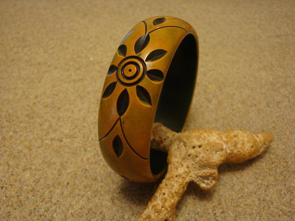 Vintage Orange Bakelite Bracelet w/ Green Overdye & Three Large Flower Carvings!