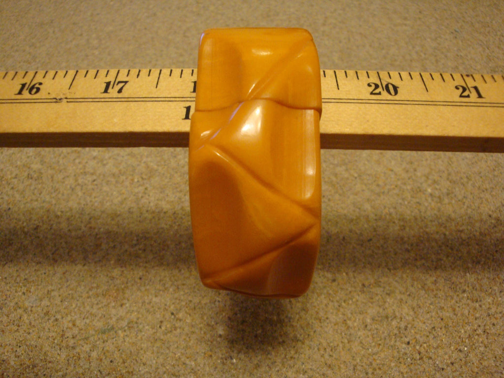 Vintage 1 1/4" Bakelite Clamper Bracelet! Yellow w/ Abstract Geometric Carvings!