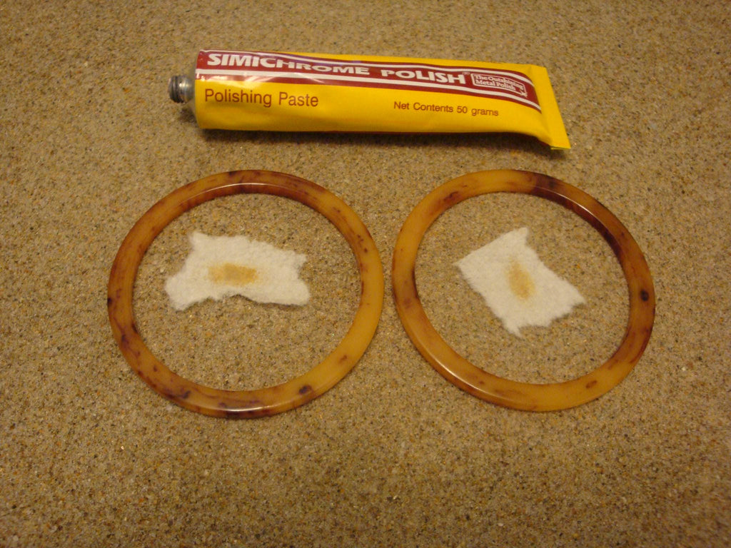 Vintage Bakelite Bracelet Pair: Marbled Purple & Custard Bangles