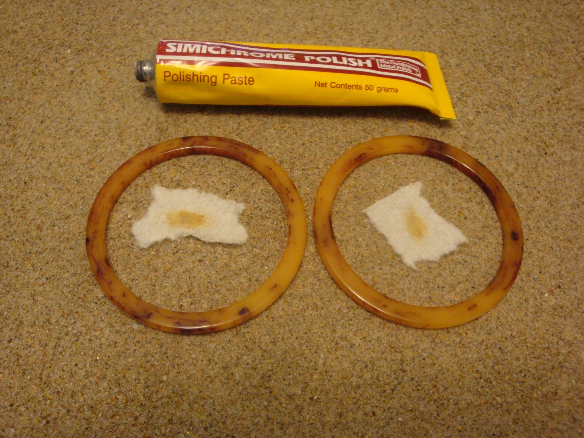 Vintage Bakelite Bracelet Pair: Marbled Purple & Custard Bangles
