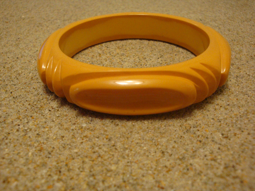 Vintage 5/8" Canary Yellow Bakelite Bracelet! Unique Deep Abstract Carvings!