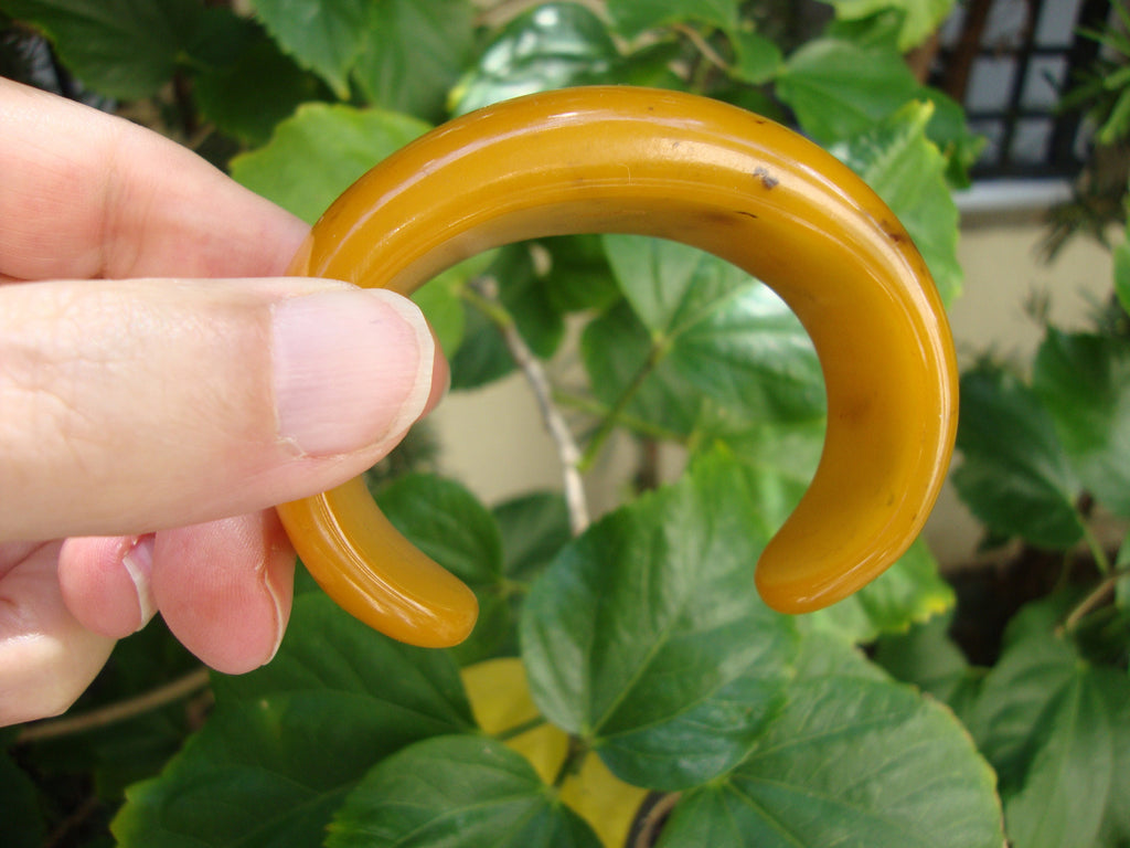 Vintage Butterscotch Bakelite Cuff Bracelet: 1 1/4" Wide