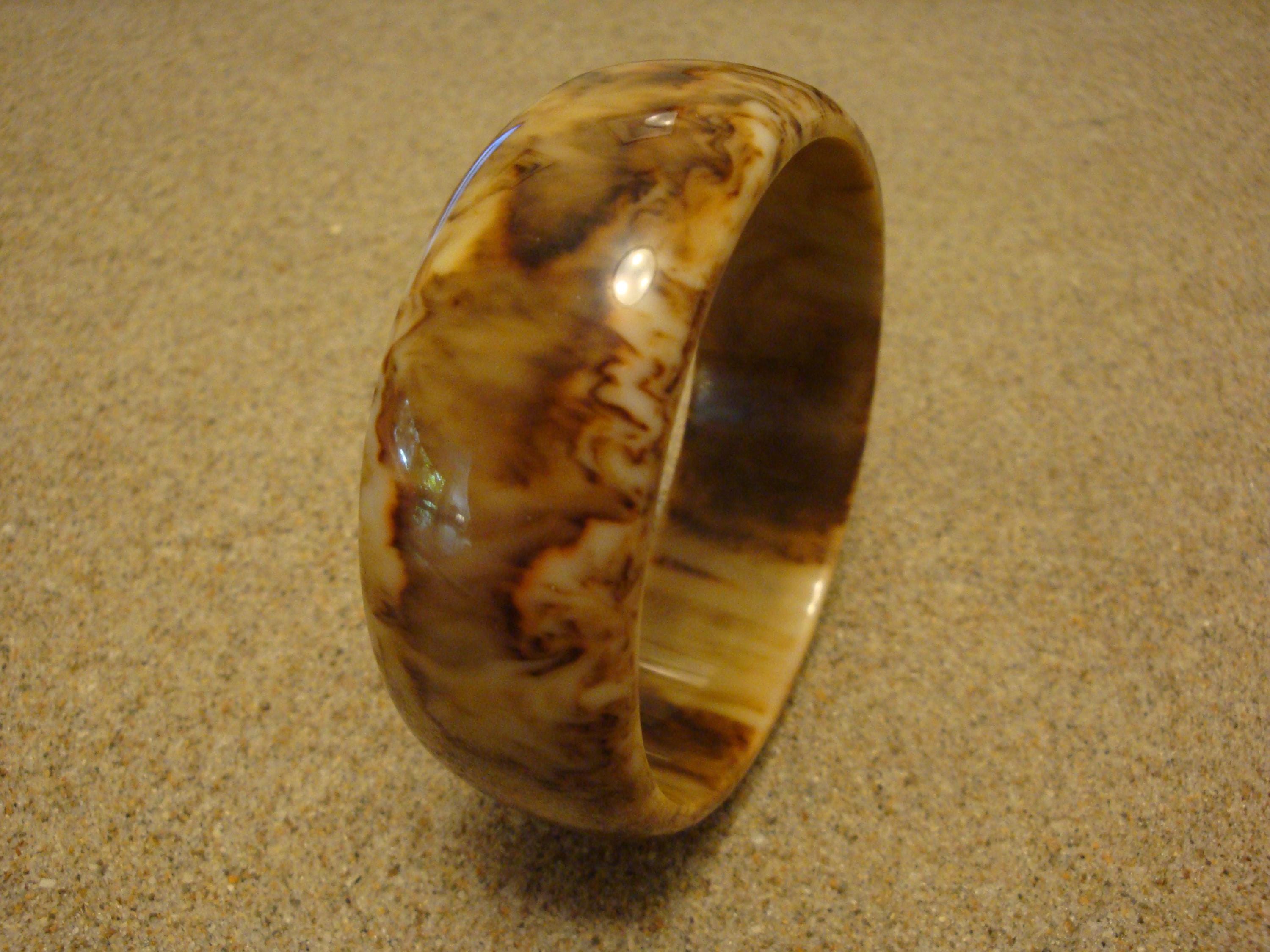 Vintage 1" Restored Bakelite Bracelet! Heavily Marbled Coffee & Cream Colors!