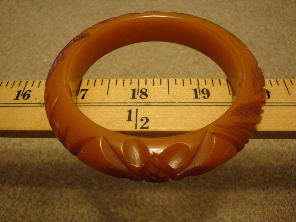 Vintage 5/8" Butterscotch Bakelite Bracelet! Abstract Flower & Leaf Carvings!