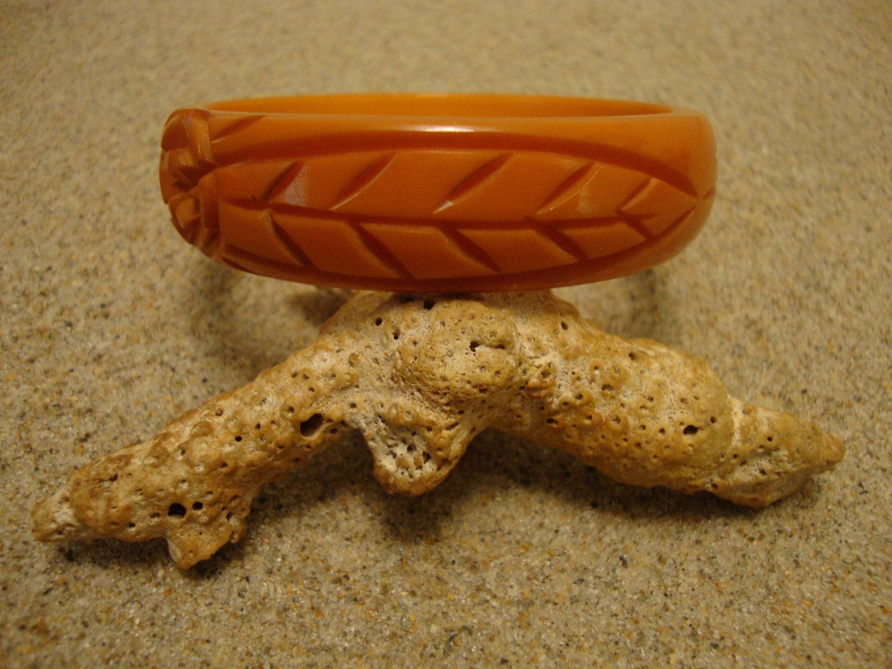 Vintage 3/4" Bakelite Bracelet! Bright Orange; Abstract Flower & Leaf Carvings!