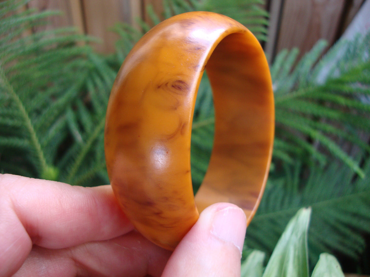 Vintage Marbled Bakelite Bracelet: Brown, Butterscotch, Green