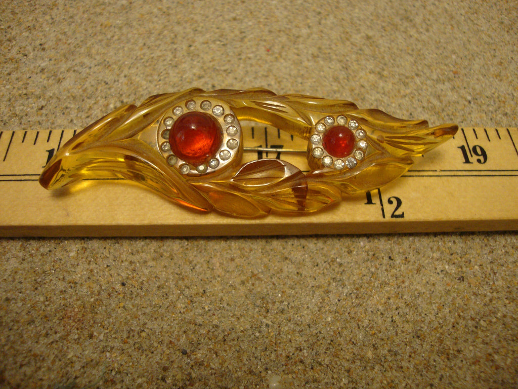 Vintage Bakelite Brooch! Carved Leaf Design w/ Rhinestone & Ruby Red Cabochons!