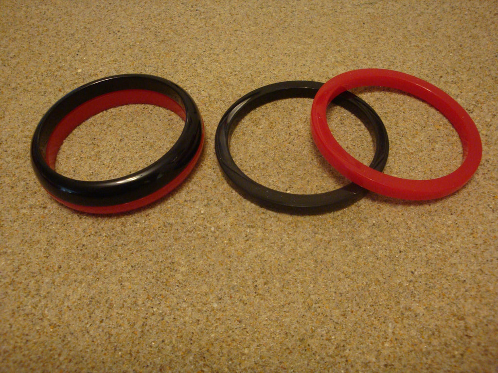 Restored Vintage 1 1/4" Cherry Red & Jet Black  Bakelite "Bookend" Bracelet Set!
