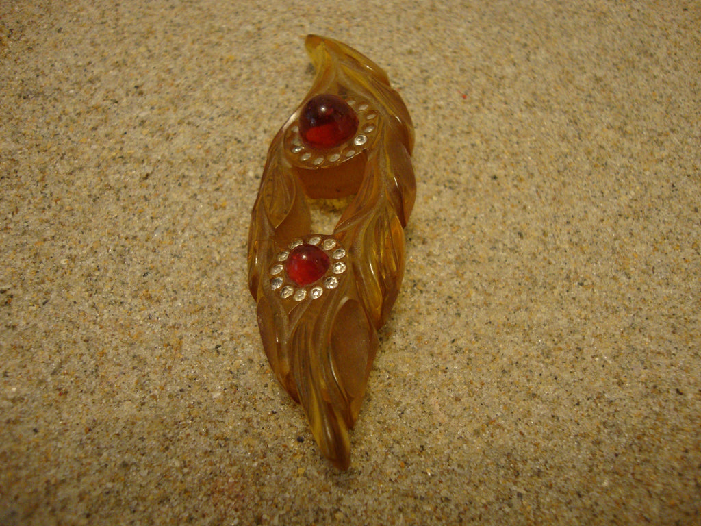 Vintage Bakelite Brooch! Carved Leaf Design w/ Rhinestone & Ruby Red Cabochons!