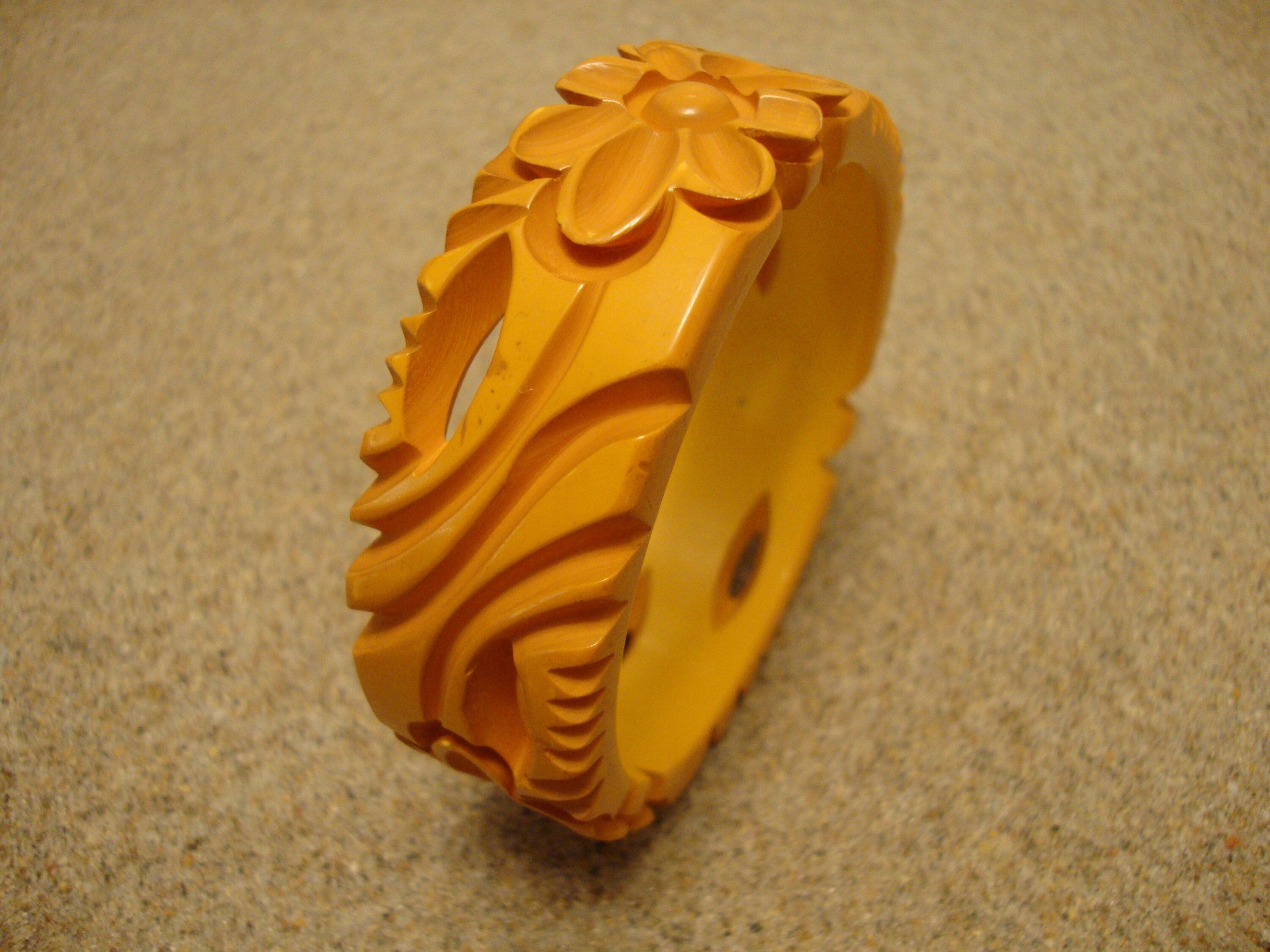 Vintage 7/8" Goldenrod Bakelite Bracelet! Open Work Deep Flower & Leaf Carvings!