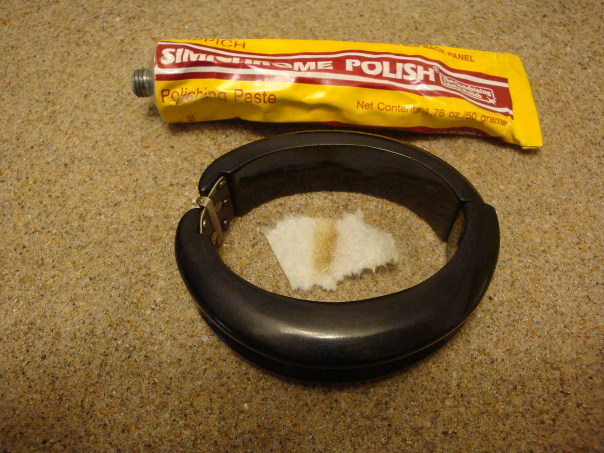 Art Deco Era True Black Bakelite Clamper Bracelet! Sleek Grooved Carved Design!
