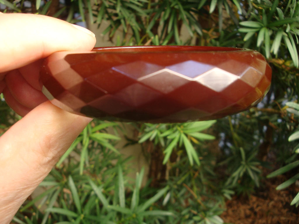 Vintage 3/4" Chocolate Brown Bakelite Bracelet! Diamond & Pentagon Facets!