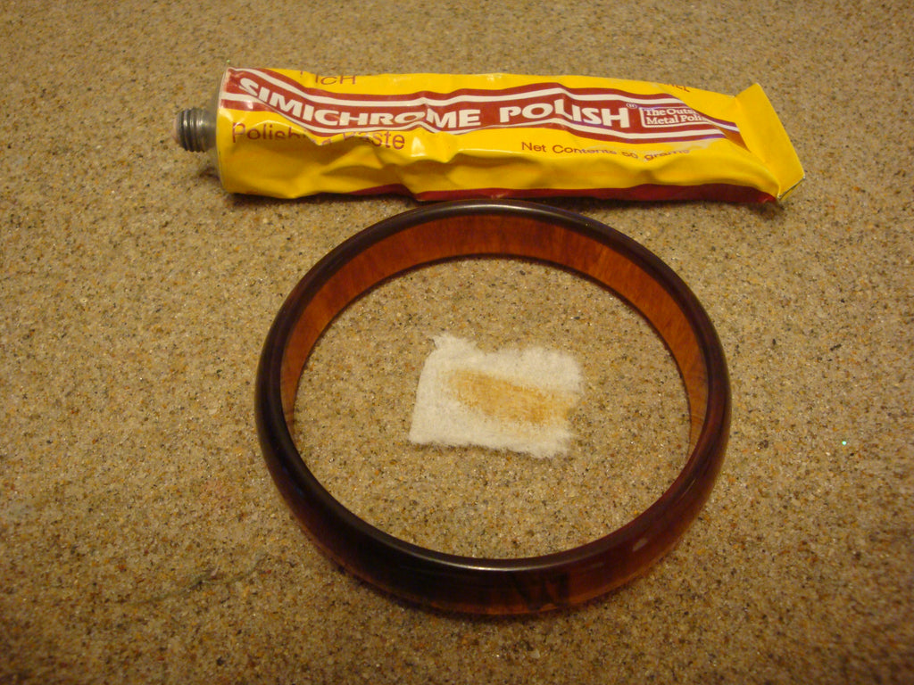 Vintage 1/2" Bakelite Bracelet, Translucent Amber with Rust Marbling