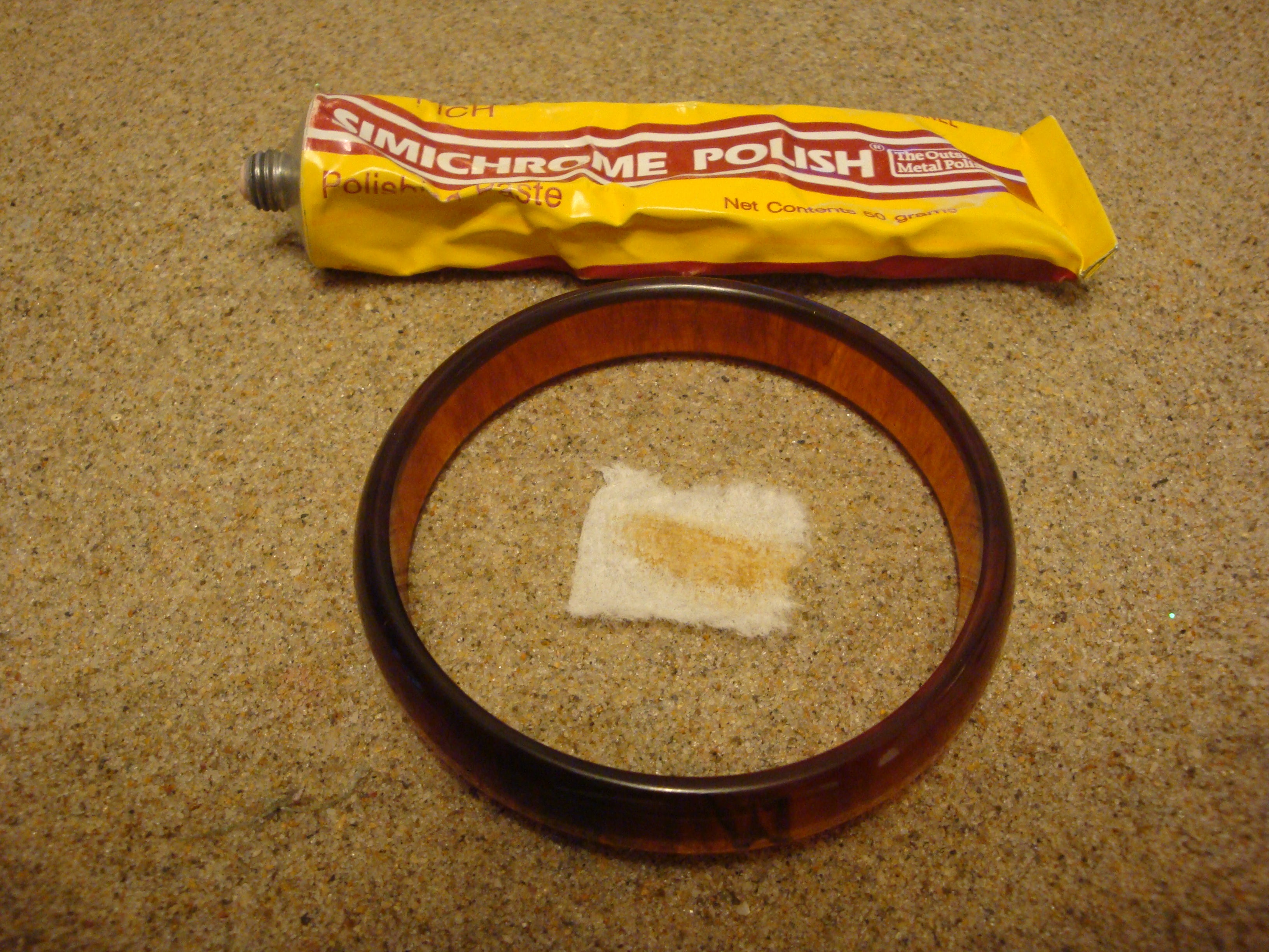 Vintage 1/2" Bakelite Bracelet, Translucent Amber with Rust Marbling