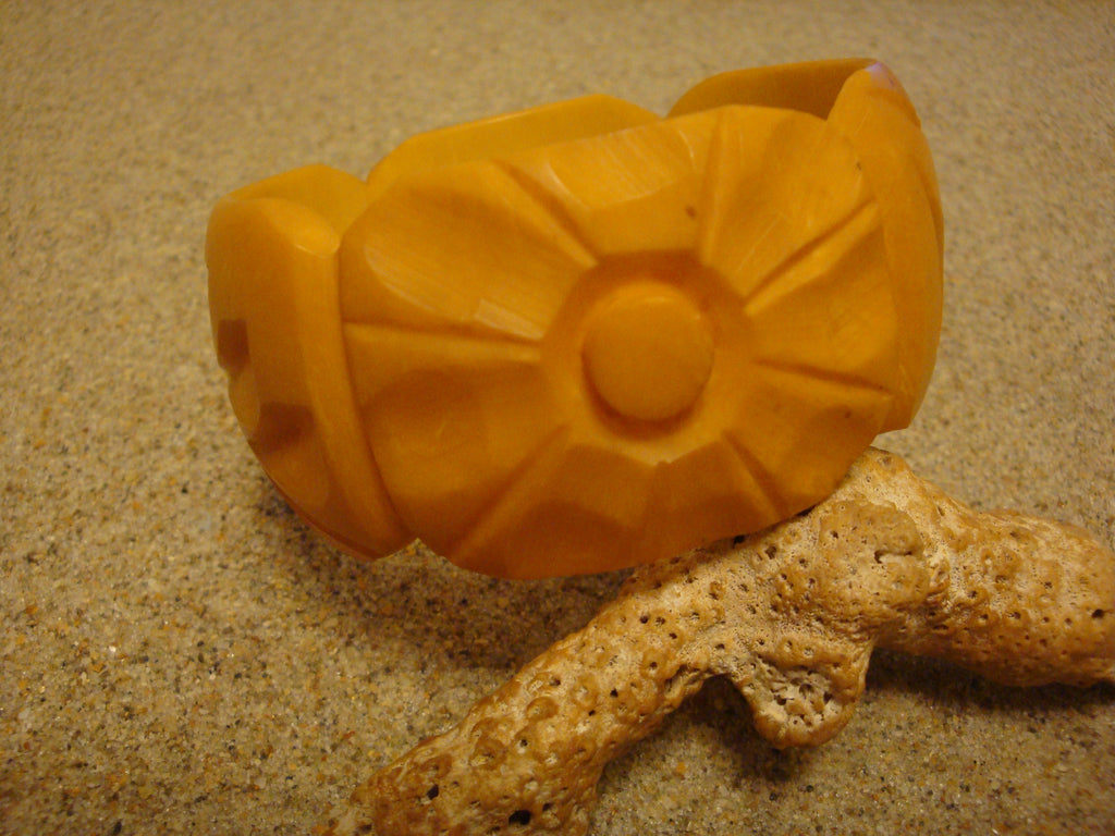 Vintage 1 3/8" Goldenrod Bakelite Bracelet, Two Flowers with Vine & Leaf Carvings