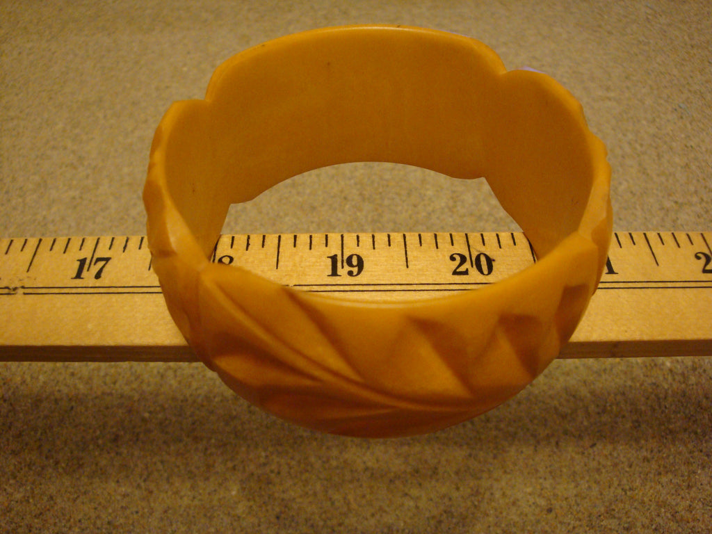 Vintage 1 3/8" Goldenrod Bakelite Bracelet, Two Flowers with Vine & Leaf Carvings