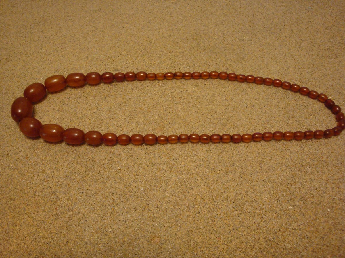 Vintage 26" Bakelite Necklace, Graduated Marbled Amber and Rust Barrel Beads