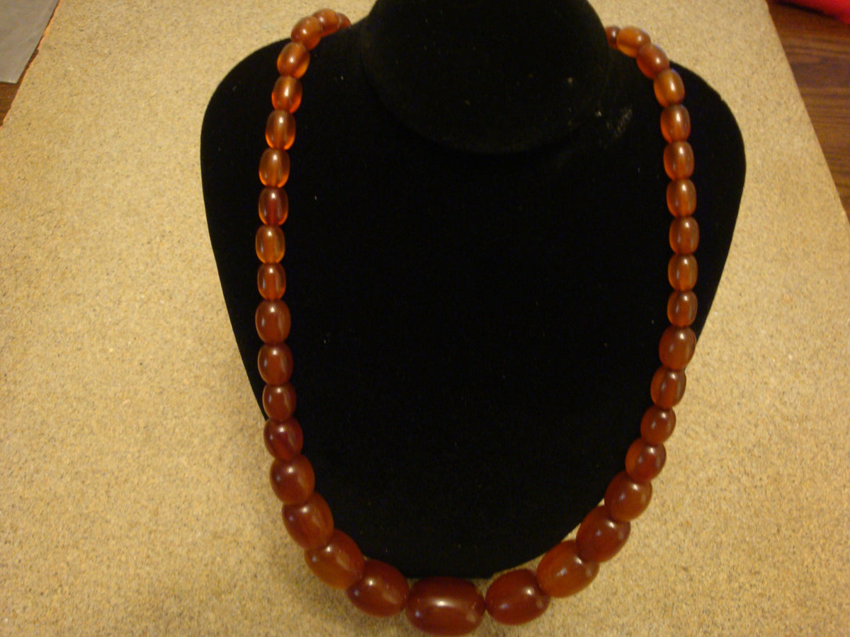 Vintage 26" Bakelite Necklace, Graduated Marbled Amber and Rust Barrel Beads