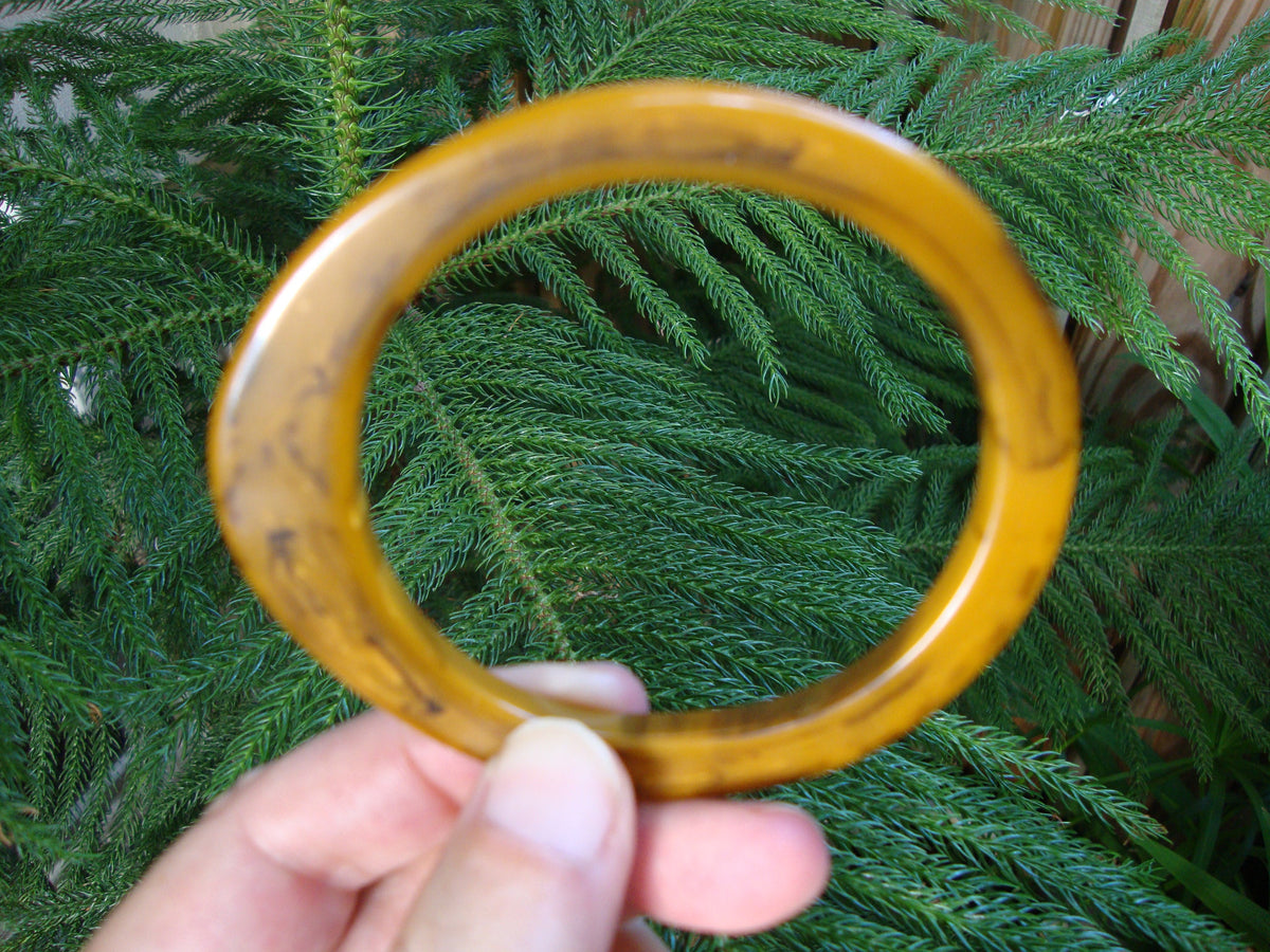 Vintage Marbled Bakelite Bracelet: 1950s Asymmetrical Bangle