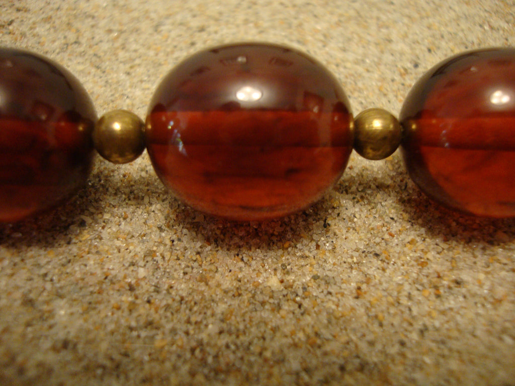 Beautiful Vintage 16" Cherry Bakelite Necklace! Large 3/4" Oval Beads!!