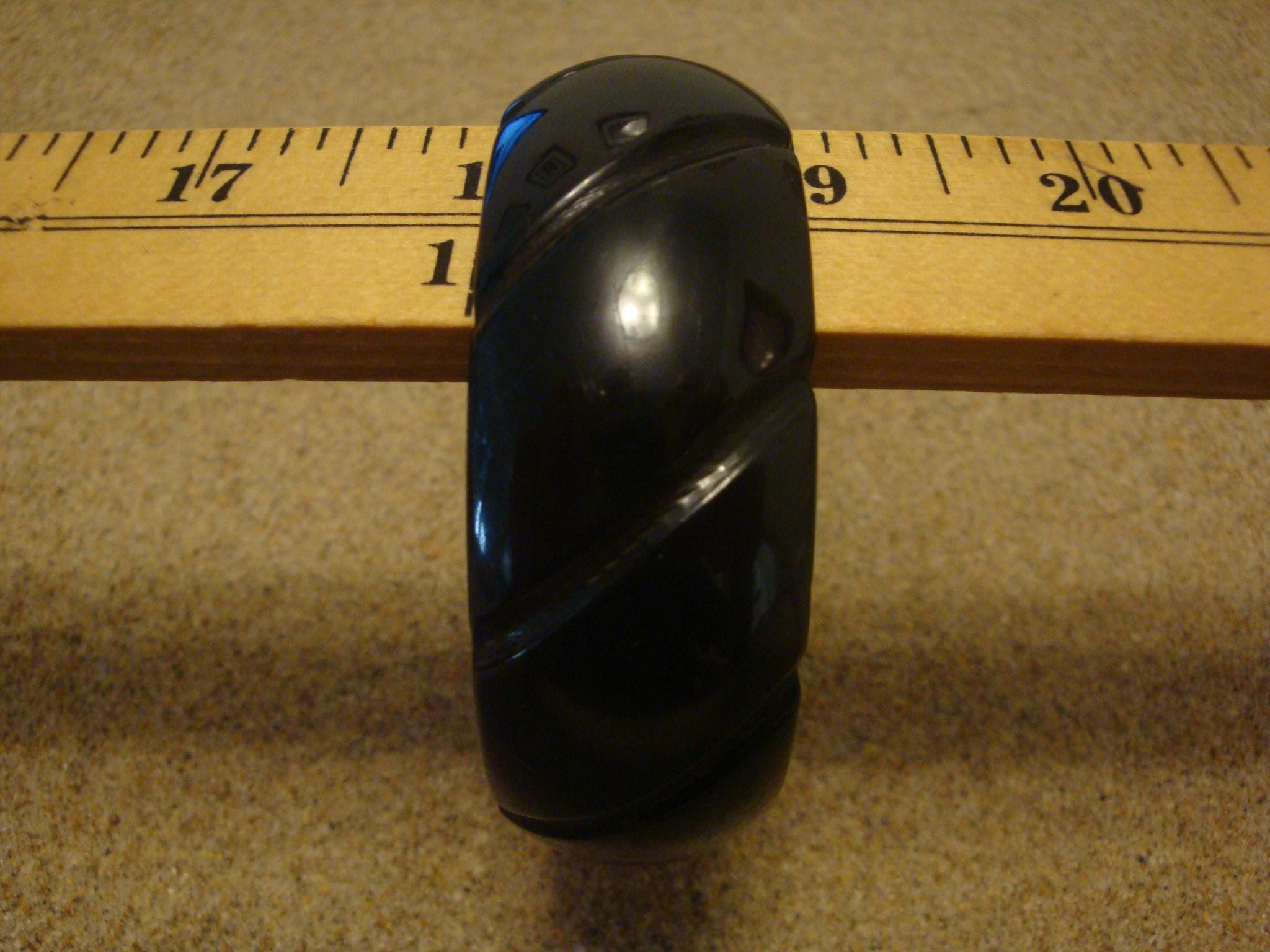 Vintage 1" Midnight Green Bakelite Bracelet! Deep Diagonal Slash Carvings!