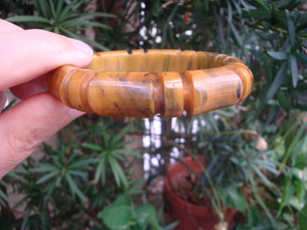 Vintage 1/2" Bakelite "Bamboo" Bracelet! Dark Mustard Yellow w/ Green Marbling!