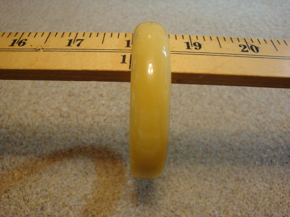 Restored Vintage Bakelite Bracelet: Pale Yellow Marbled Bangle