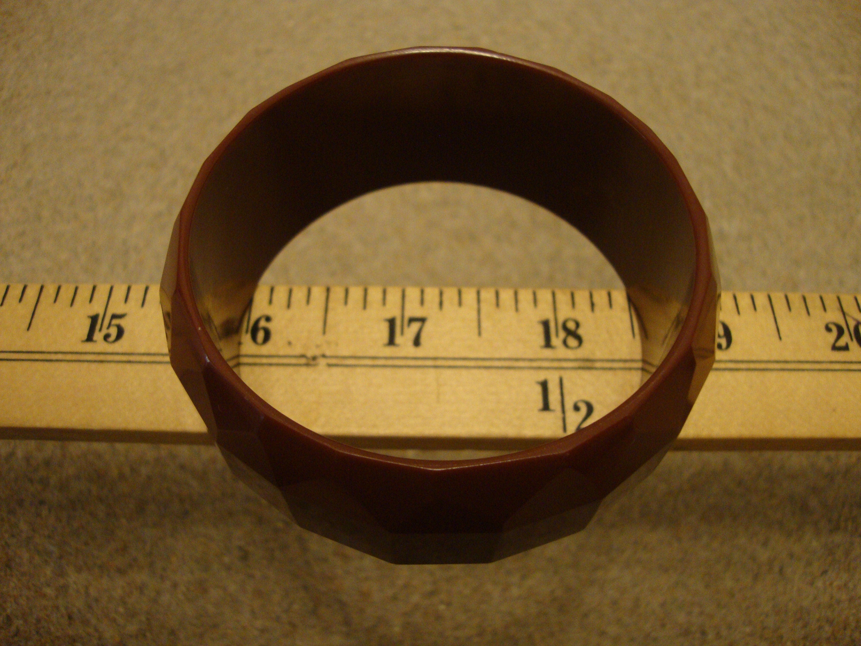 Vintage 1.25" Chocolate Brown Bakelite Bracelet!; Square/Pentagon Shaped Facets!