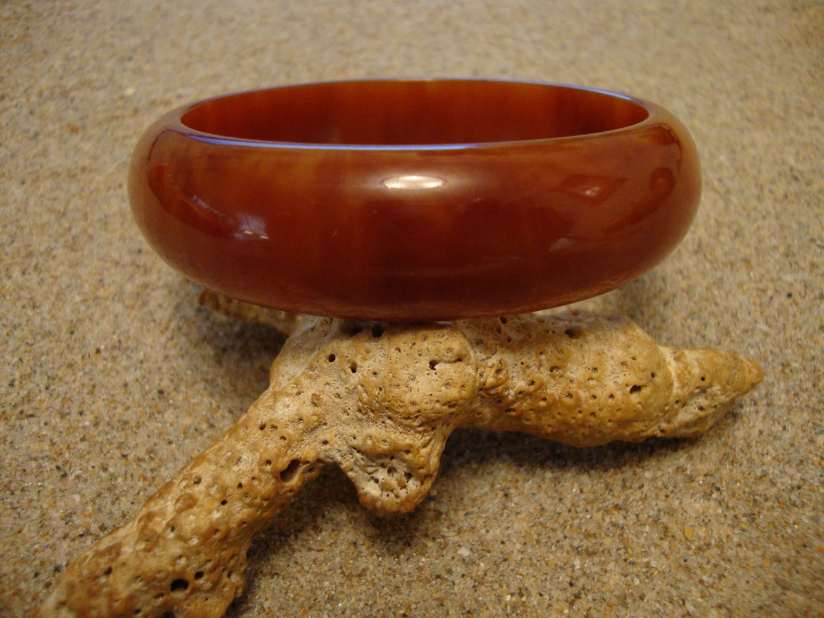 Vintage Marbled Bakelite Bracelet: Cinnamon Butterscotch Colors