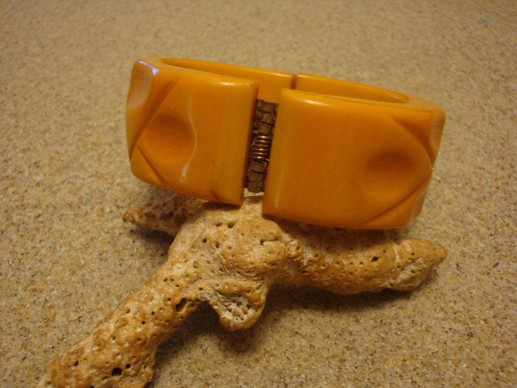 Vintage 1 1/4" Bakelite Clamper Bracelet! Yellow w/ Abstract Geometric Carvings!