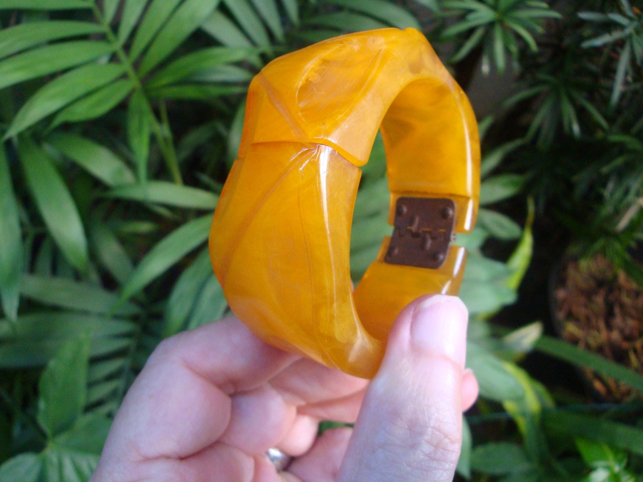 Vintage Marbled Clear & Opaque Yellow Bakelite Clamper Bracelet; Abstract Geometric Design!