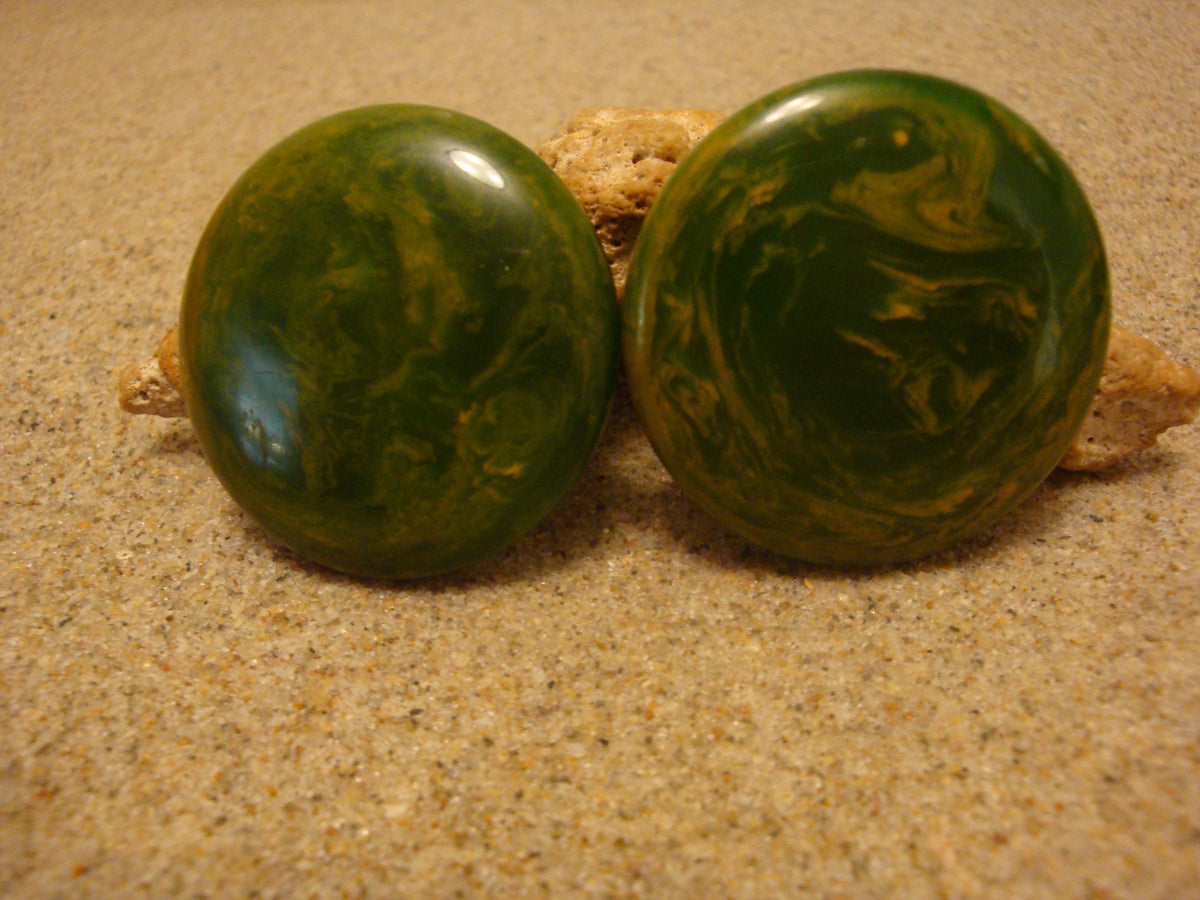 Vintage 1 1/2" Bakelite Clip Back Earrings; Emerald Green w/ Gold Marbling!