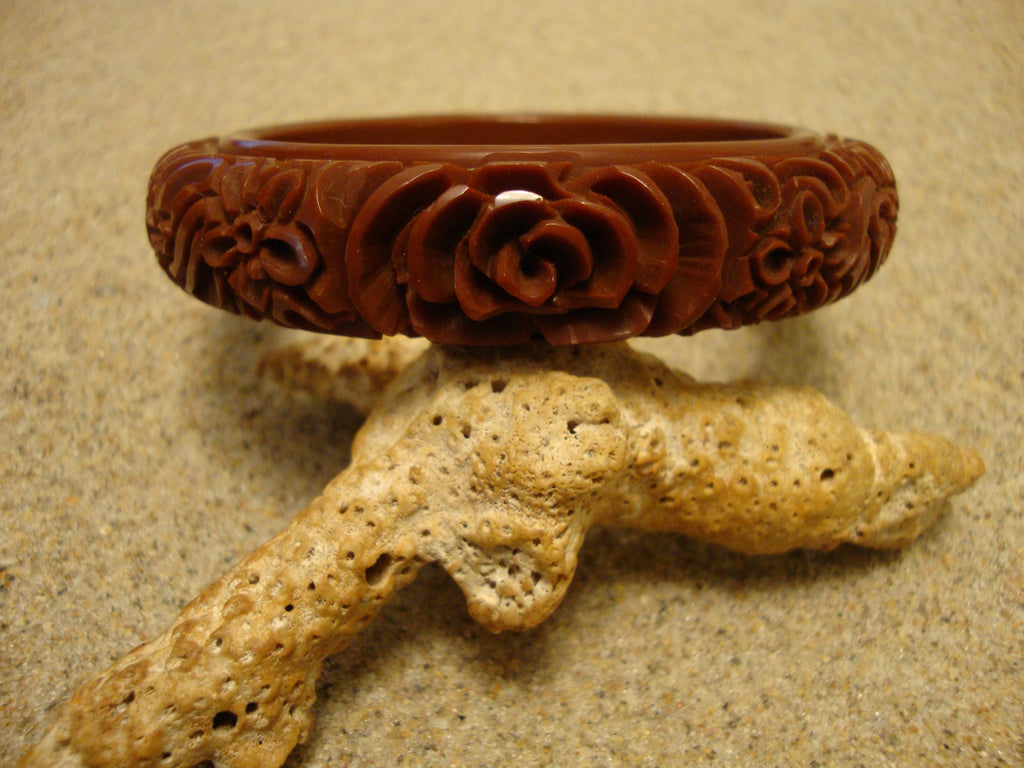 Vintage 5/8" Chocolate Brown Bakelite Bracelet! Heavily Carved Flower Designs!