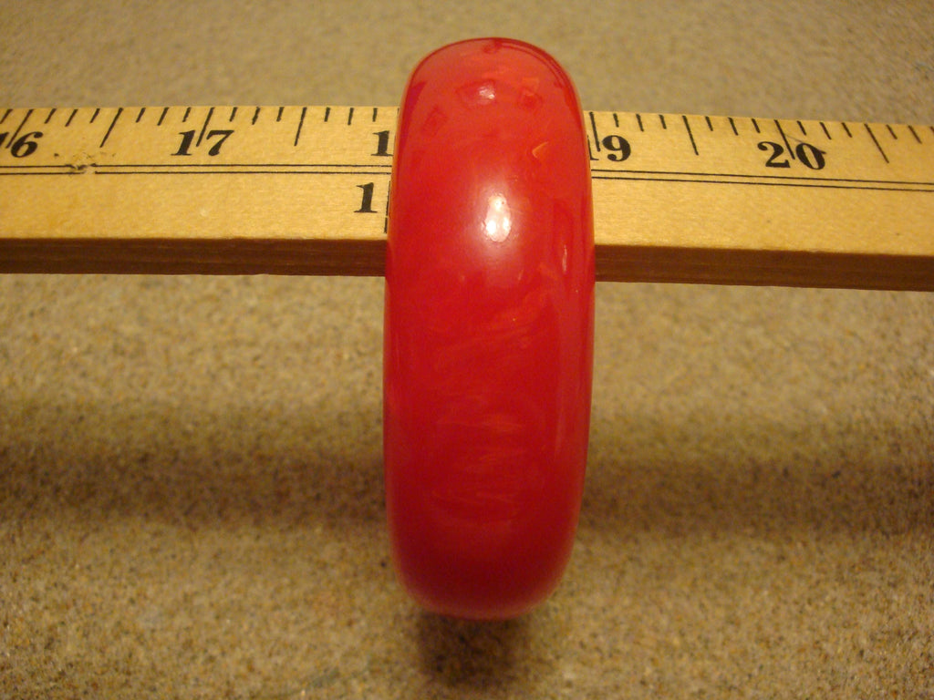 Vintage 7/8" Bakelite Bracelet! Dazzling Bright Cherry Red w/ Cream Marbling!