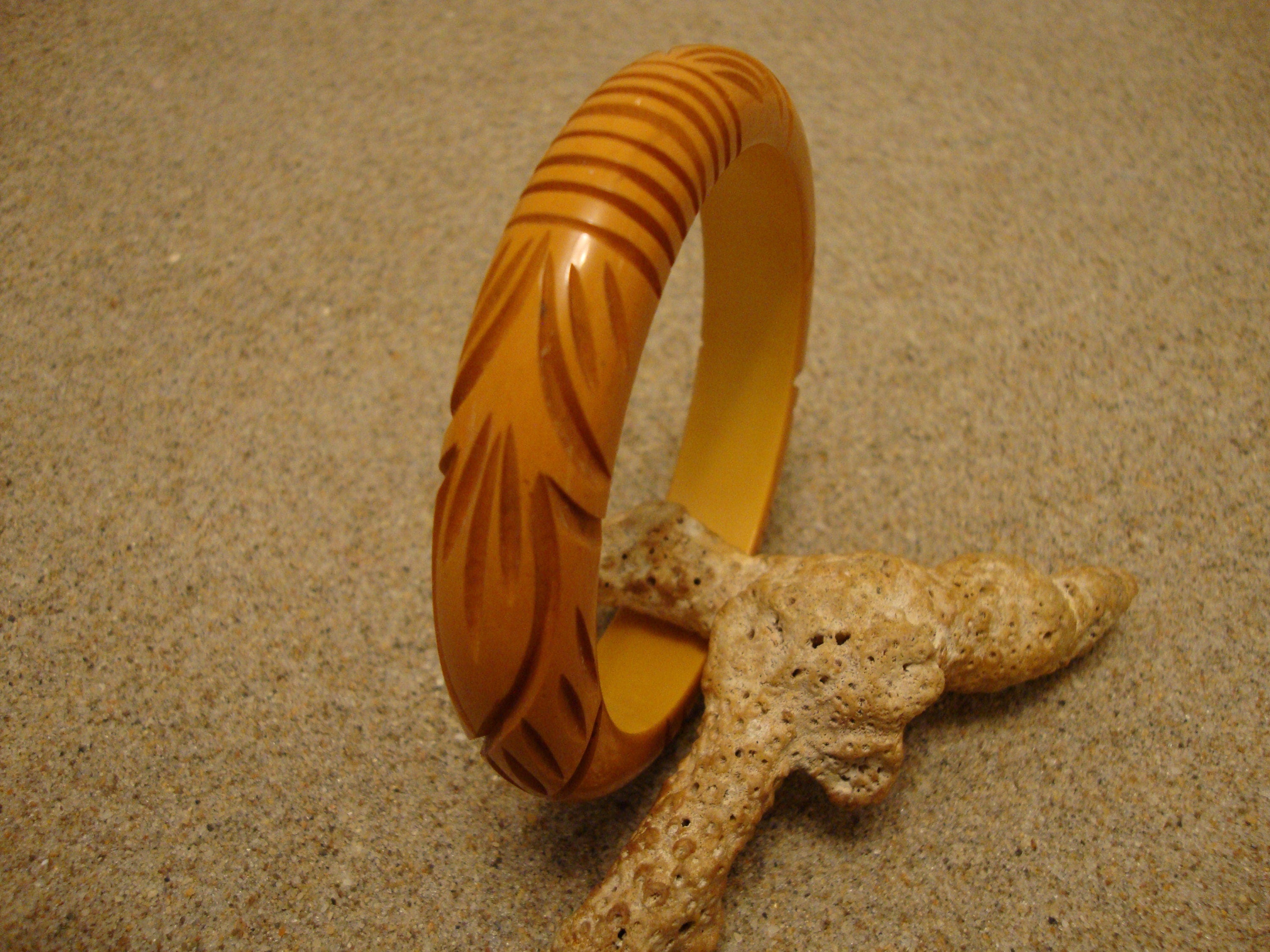 Vintage Goldenrod Bakelite Bracelet: Carved Wheat Sheaf Design