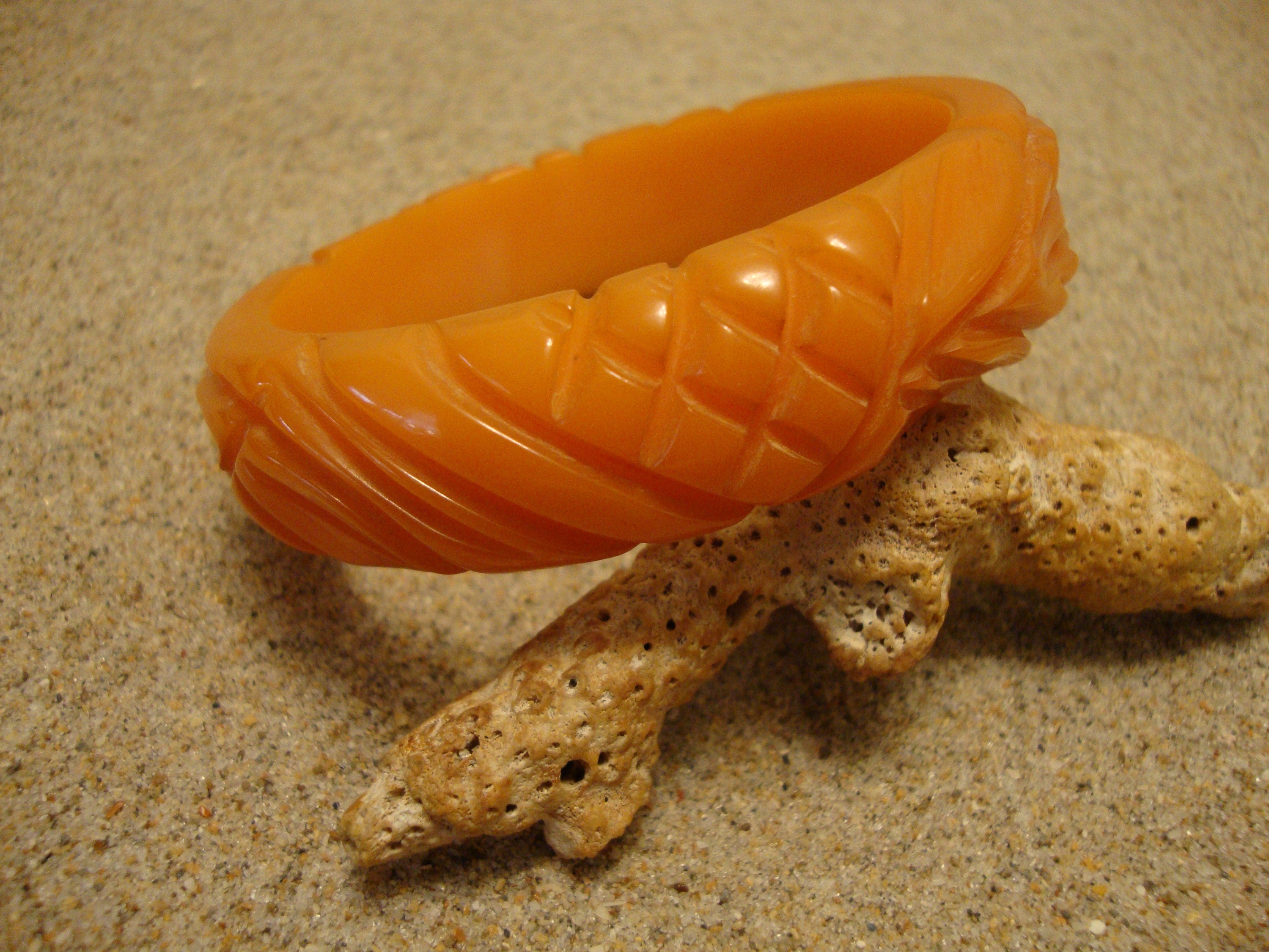Vintage 3/4" Semi Translucent Orange Bakelite Bracelet! Pineapple/Leaf Carvings!