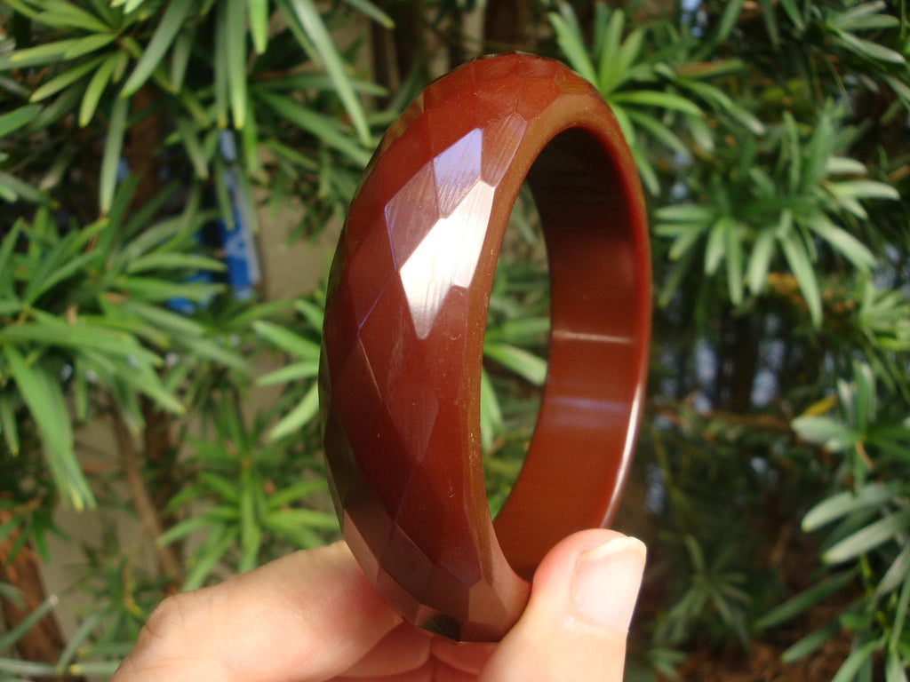Vintage 3/4" Chocolate Brown Bakelite Bracelet! Diamond & Pentagon Facets!