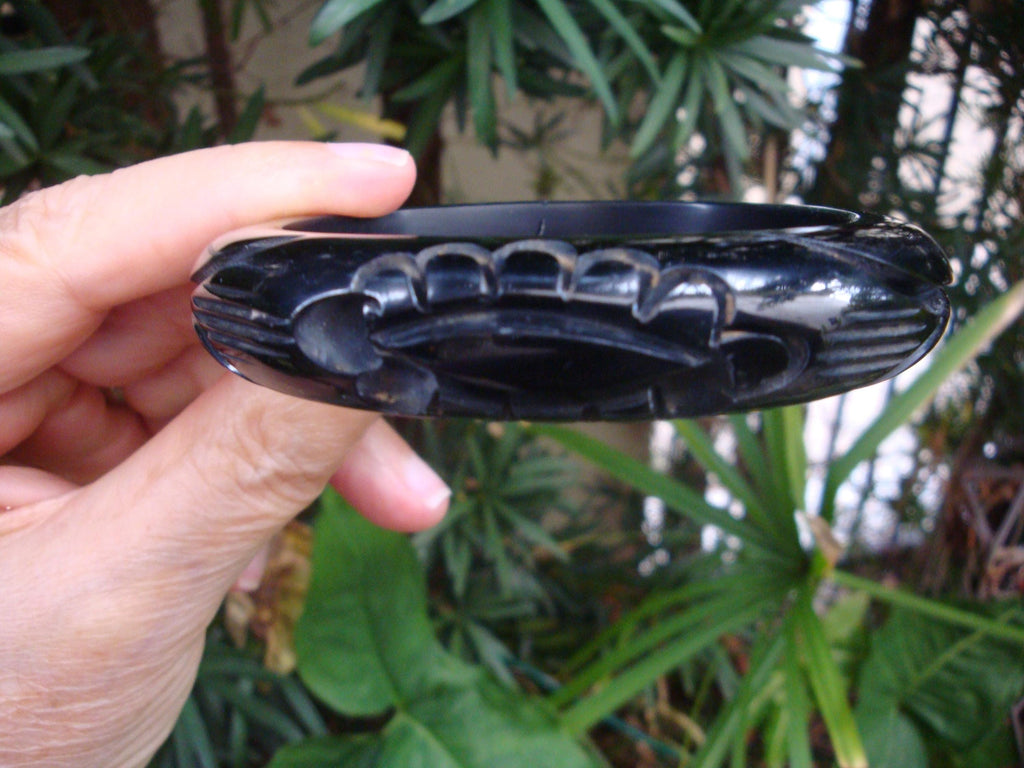 Imperfect Vintage 5/8" True Black Bakelite Bracelet! Abstract Flower Carvings!!