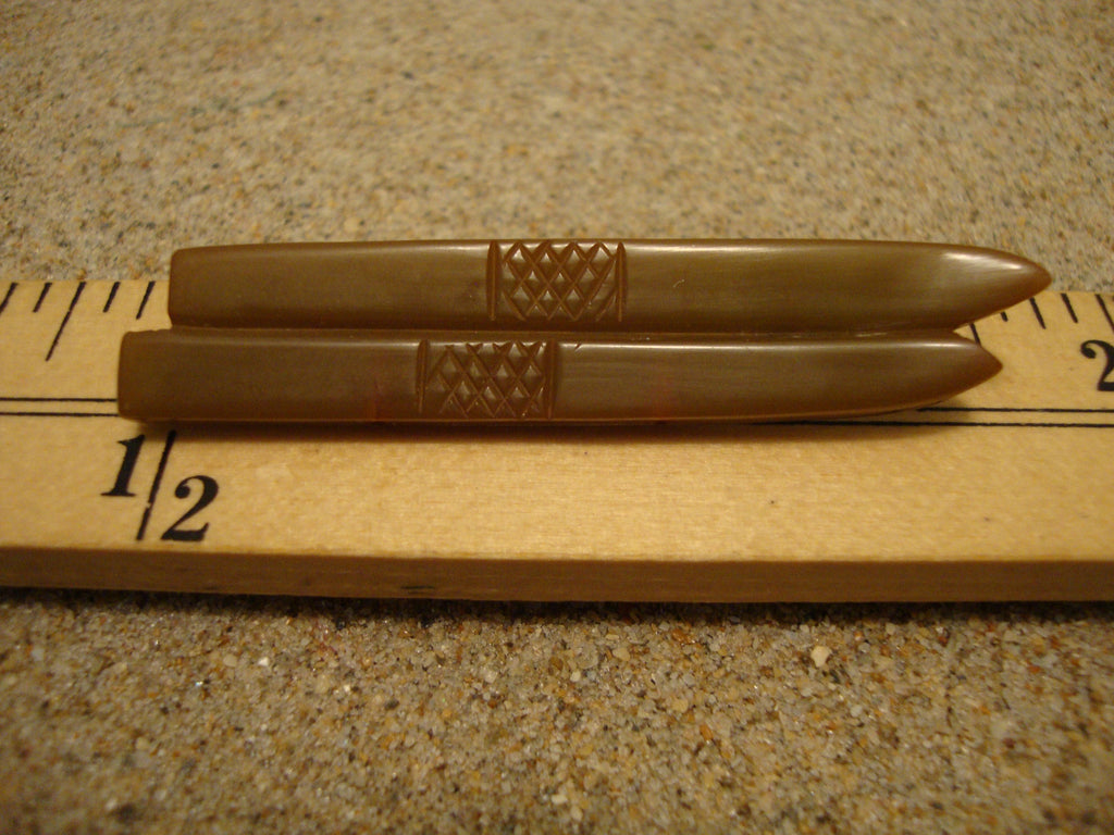 Vintage Olive Green Bakelite Ski Brooch