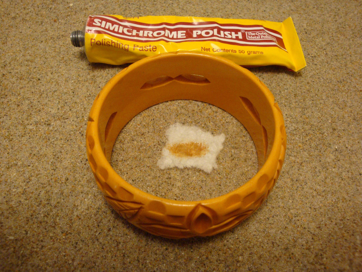 Vintage 1 1/4" Goldenrod Bakelite Bracelet! Open Work , Basketweave & Leaf Carvings!