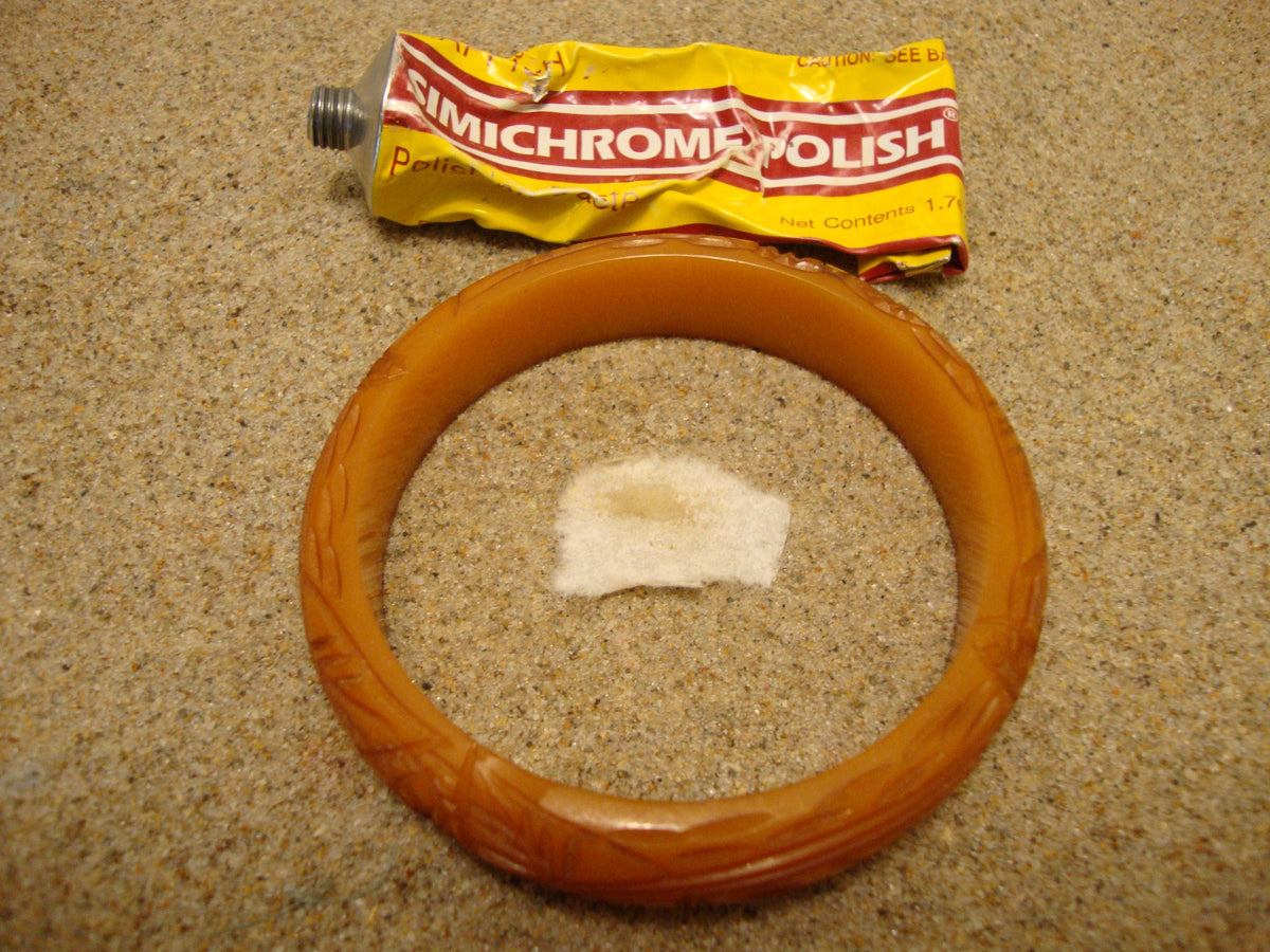 Vintage 5/8" Semi Translucent Butterscotch Bakelite Bracelet! Flower/Leaf Carvings!