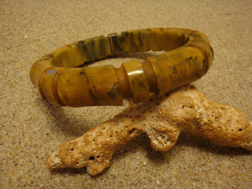 Vintage 1/2" Bakelite "Bamboo" Bracelet! Dark Mustard Yellow w/ Green Marbling!