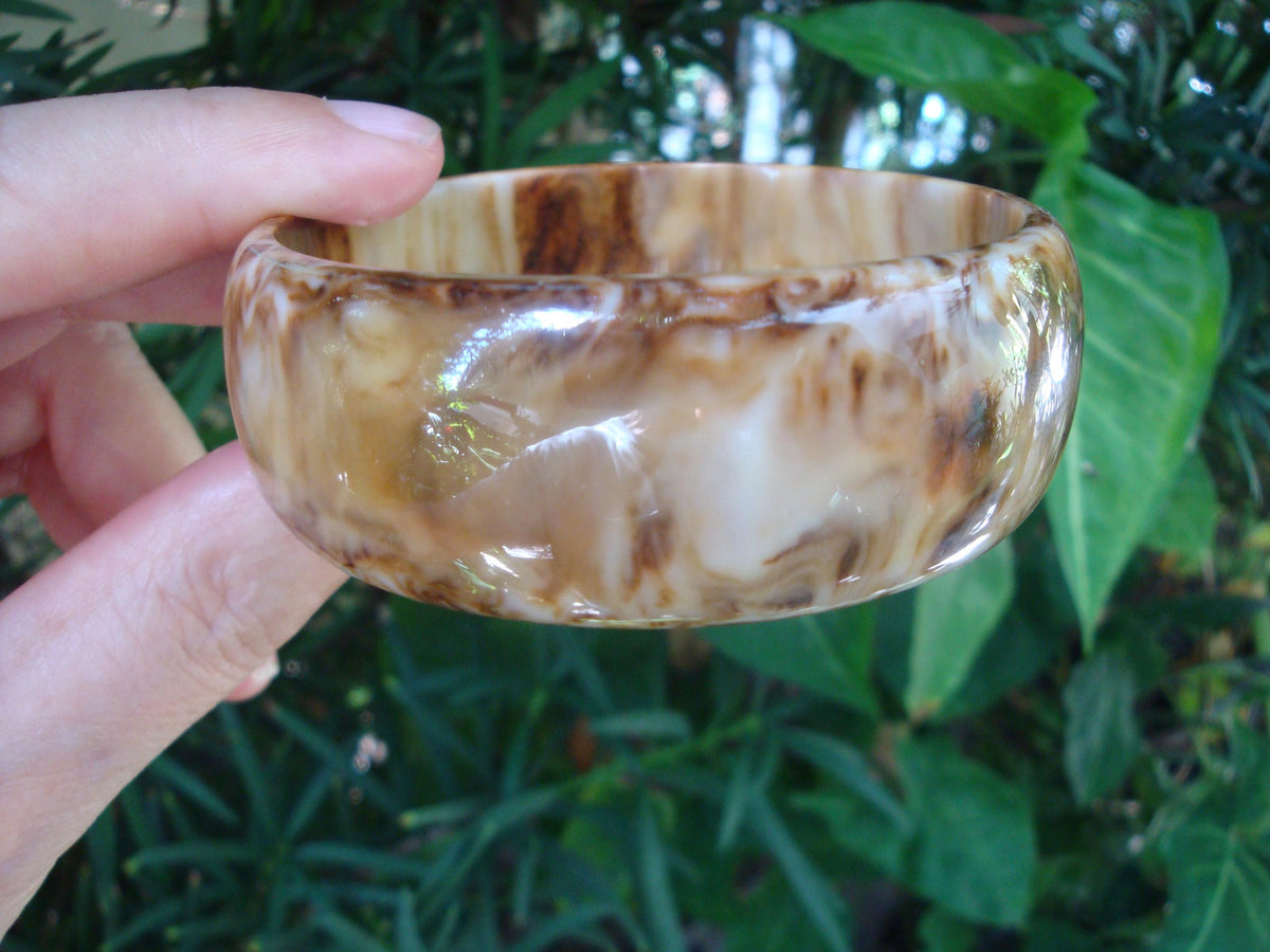 Vintage 1" Restored Bakelite Bracelet! Heavily Marbled Coffee & Cream Colors!