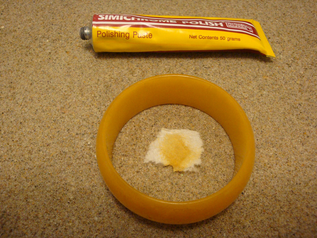 Vintage 1" Bakelite Bracelet! Semi Translucent Lemon Drop Yellow w/ Cream Marbling!