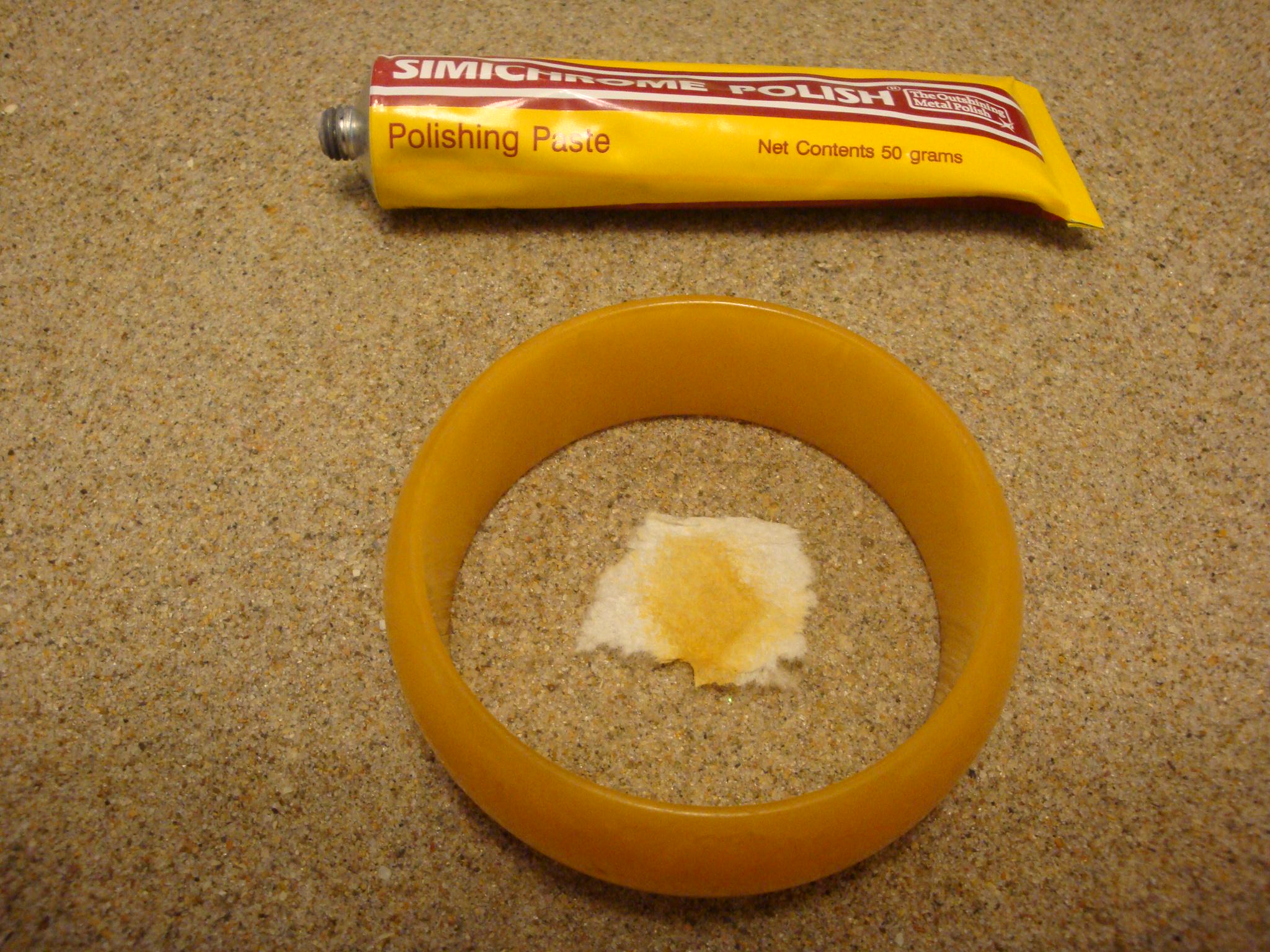 Vintage 1" Bakelite Bracelet! Semi Translucent Lemon Drop Yellow w/ Cream Marbling!