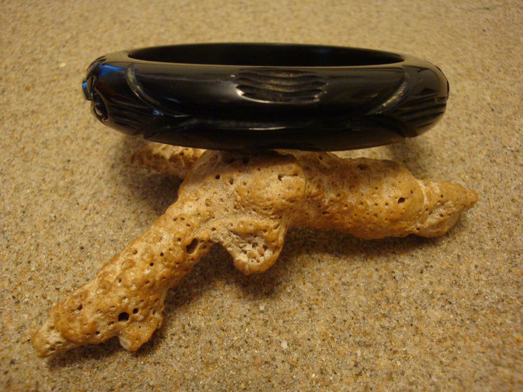 Imperfect Vintage 5/8" True Black Bakelite Bracelet! Abstract Flower Carvings!!