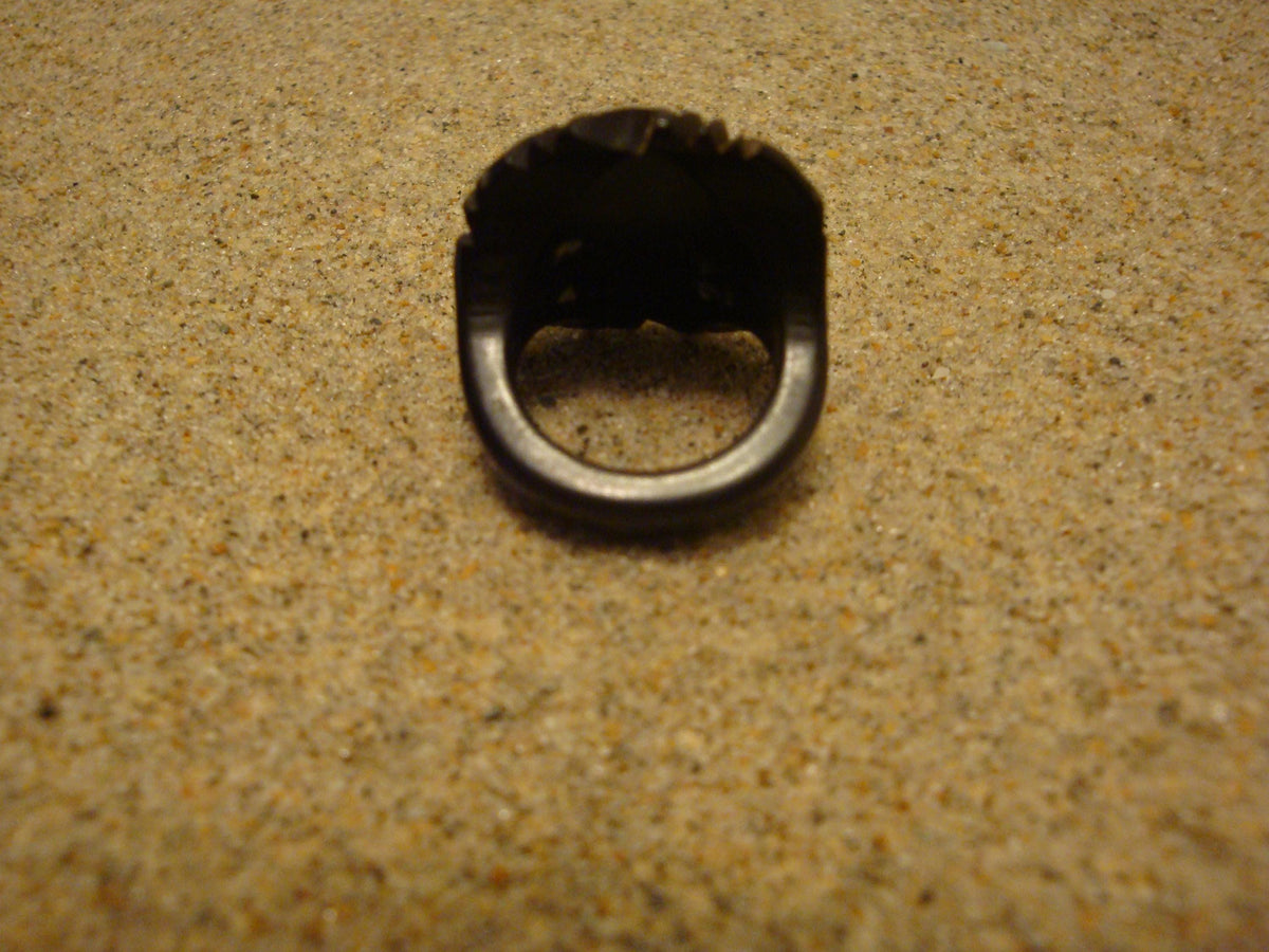 Vintage Black Bakelite Ring! Abstract Geometric Carved Design; Size 5 3/4!