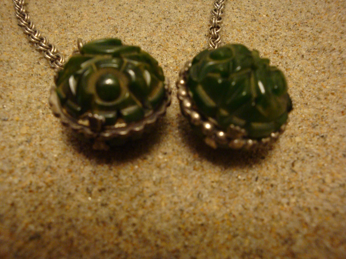 Rare Art Deco Era Bakelite Parure! Carved Marbled Green & Yellow Colors!