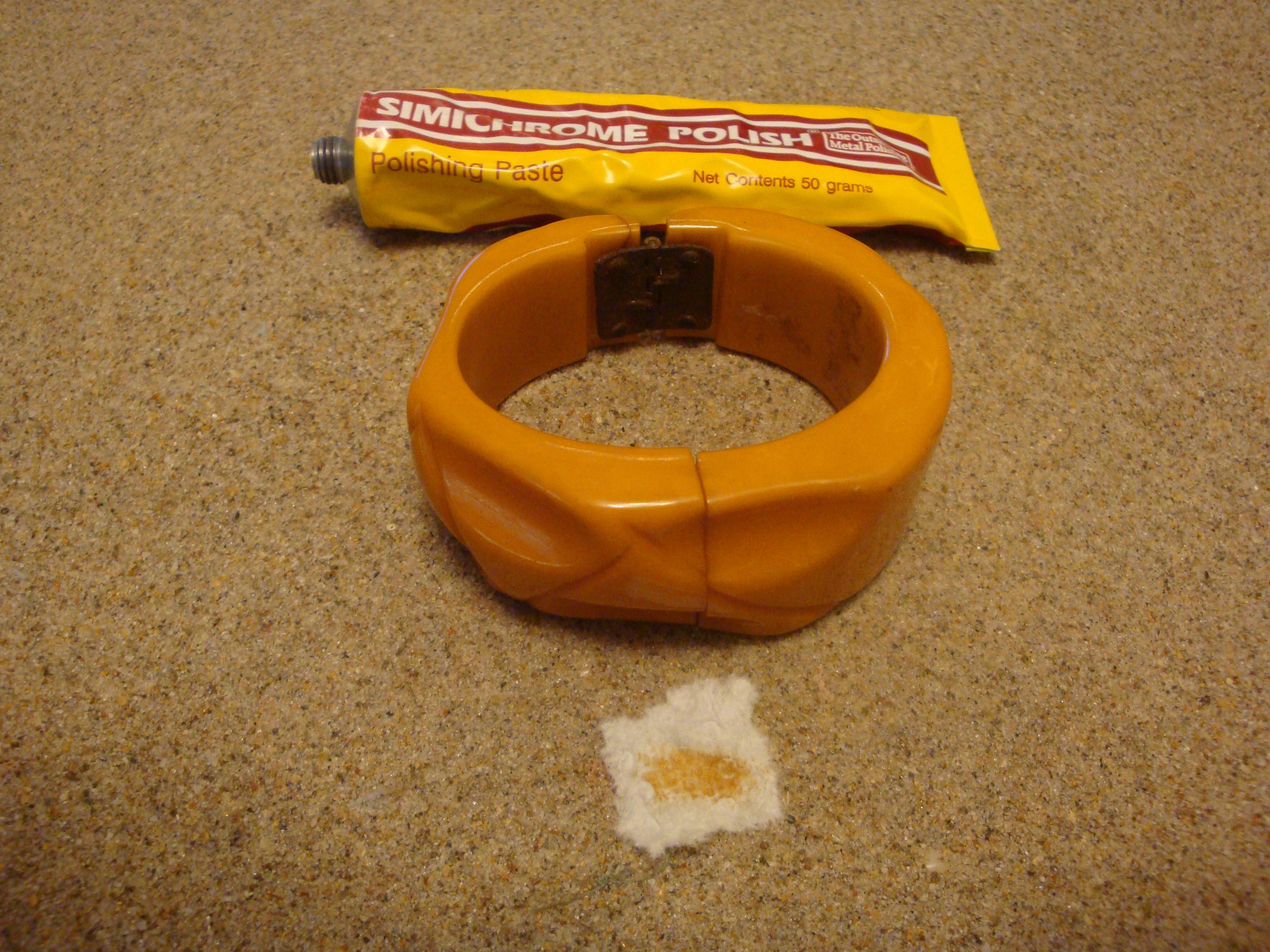 Vintage 1 1/4" Bakelite Clamper Bracelet! Yellow w/ Abstract Geometric Carvings!